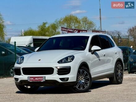 Білий Порше Cayenne, об'ємом двигуна 3.6 л та пробігом 63 тис. км за 30900 $, фото 1 на Automoto.ua