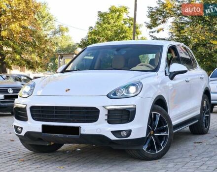 Білий Порше Cayenne, об'ємом двигуна 3.6 л та пробігом 95 тис. км за 31900 $, фото 1 на Automoto.ua