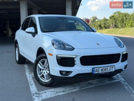 Белый Порше Каен, объемом двигателя 3.6 л и пробегом 163 тыс. км за 28500 $, фото 1 на Automoto.ua