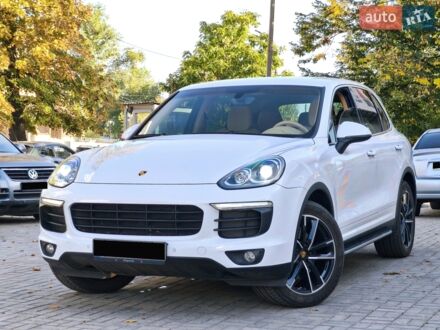 Білий Порше Cayenne, об'ємом двигуна 3.6 л та пробігом 106 тис. км за 27600 $, фото 1 на Automoto.ua