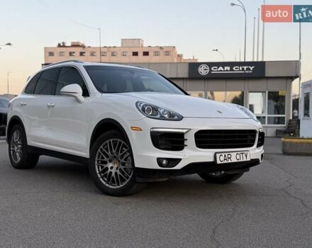 Білий Порше Cayenne, об'ємом двигуна 3.6 л та пробігом 62 тис. км за 32999 $, фото 1 на Automoto.ua