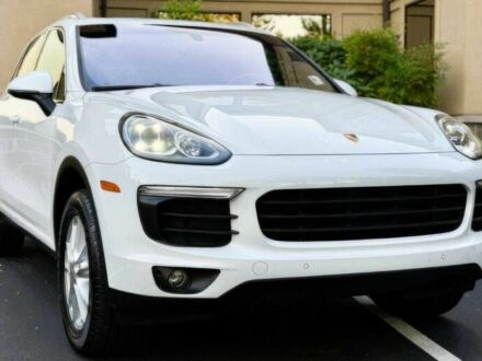 Білий Порше Cayenne, об'ємом двигуна 3.6 л та пробігом 71 тис. км за 16000 $, фото 1 на Automoto.ua