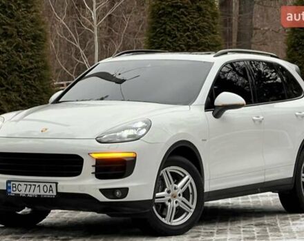 Білий Порше Cayenne, об'ємом двигуна 2.97 л та пробігом 92 тис. км за 34999 $, фото 1 на Automoto.ua