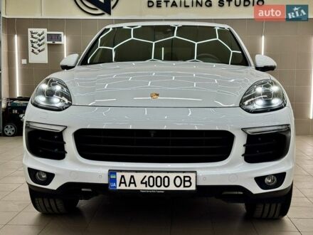 Белый Порше Каен, объемом двигателя 3.6 л и пробегом 134 тыс. км за 34990 $, фото 1 на Automoto.ua