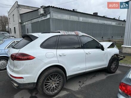 Порше Каен 2016 в Днепре (Днепропетровске) на Automoto.ua Белый Порше Каен, объемом двигателя 3.6 л и пробегом 113 тыс. км за 8999 $, фото 1 на Automoto.ua