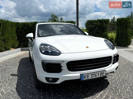 Білий Порше Cayenne, об'ємом двигуна 2.97 л та пробігом 115 тис. км за 38500 $, фото 1 на Automoto.ua
