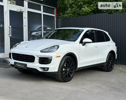 Білий Порше Cayenne, об'ємом двигуна 3.6 л та пробігом 97 тис. км за 38500 $, фото 1 на Automoto.ua