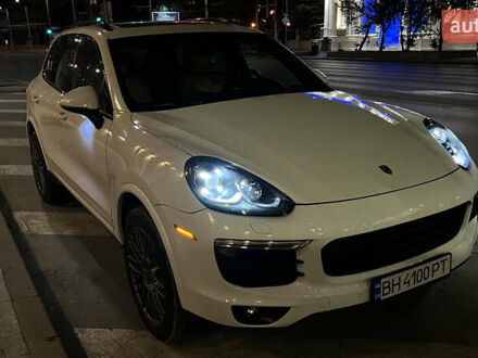 Порше Cayenne 2017 у Одесі на Automoto.ua Білий Порше Cayenne, об'ємом двигуна 3.6 л та пробігом 126 тис. км за 31500 $, фото 1 на Automoto.ua