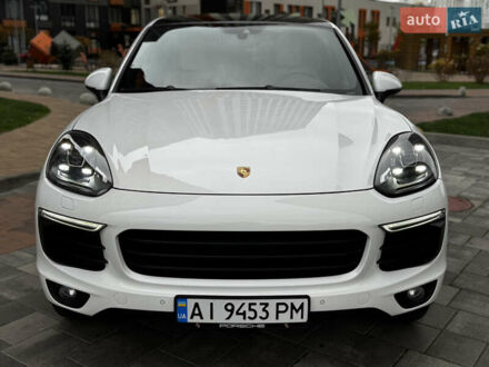 Білий Порше Cayenne, об'ємом двигуна 3.6 л та пробігом 150 тис. км за 28999 $, фото 1 на Automoto.ua