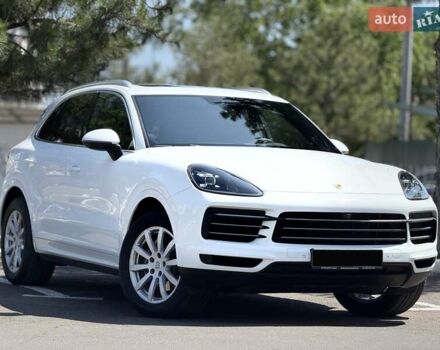 Білий Порше Cayenne, об'ємом двигуна 3 л та пробігом 137 тис. км за 43000 $, фото 1 на Automoto.ua