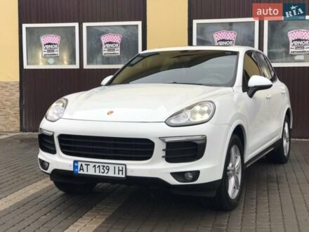 Белый Порше Каен, объемом двигателя 3.6 л и пробегом 98 тыс. км за 29900 $, фото 1 на Automoto.ua