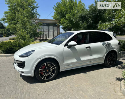 Білий Порше Cayenne, об'ємом двигуна 3.6 л та пробігом 65 тис. км за 45555 $, фото 1 на Automoto.ua