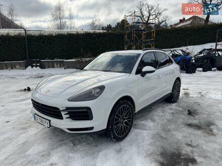 Белый Порше Каен, объемом двигателя 3 л и пробегом 100 тыс. км за 56000 $, фото 1 на Automoto.ua