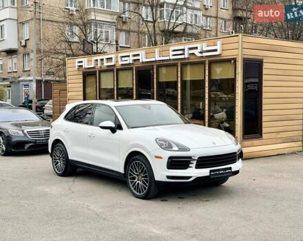 Білий Порше Cayenne, об'ємом двигуна 3 л та пробігом 90 тис. км за 49999 $, фото 1 на Automoto.ua