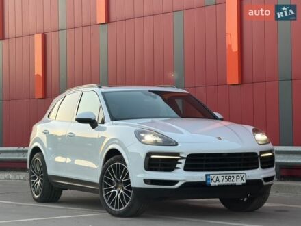 Білий Порше Cayenne, об'ємом двигуна 3 л та пробігом 102 тис. км за 55500 $, фото 1 на Automoto.ua