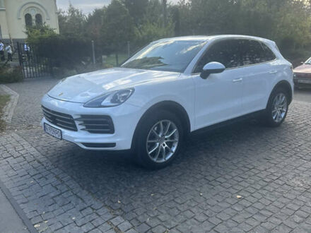Порше Каен 2019 в Фастове на Automoto.ua Белый Порше Каен, объемом двигателя 3 л и пробегом 68 тыс. км за 57000 $, фото 1 на Automoto.ua