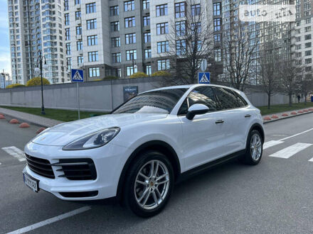 Білий Порше Cayenne, об'ємом двигуна 3 л та пробігом 23 тис. км за 82350 $, фото 1 на Automoto.ua