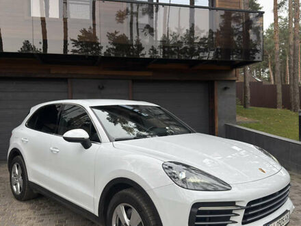 Белый Порше Каен, объемом двигателя 3 л и пробегом 138 тыс. км за 55000 $, фото 1 на Automoto.ua