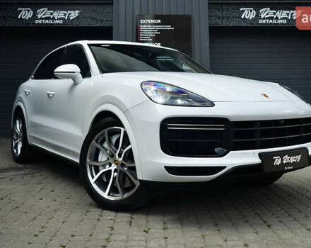 Білий Порше Cayenne, об'ємом двигуна 4 л та пробігом 70 тис. км за 87999 $, фото 1 на Automoto.ua