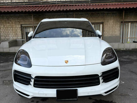 Белый Порше Каен, объемом двигателя 3 л и пробегом 78 тыс. км за 59999 $, фото 1 на Automoto.ua