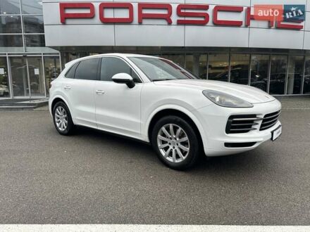 Порше Cayenne 2022 у Дніпро (Дніпропетровську) на Automoto.ua Білий Порше Cayenne, об'ємом двигуна 3 л та пробігом 34 тис. км за 75000 $, фото 1 на Automoto.ua