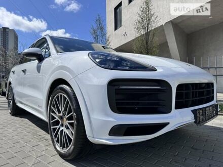 Білий Порше Cayenne, об'ємом двигуна 4 л та пробігом 1 тис. км за 146444 $, фото 1 на Automoto.ua