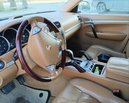 Бежевий Порше Cayenne, об'ємом двигуна 4.5 л та пробігом 220 тис. км за 8999 $, фото 7 на Automoto.ua