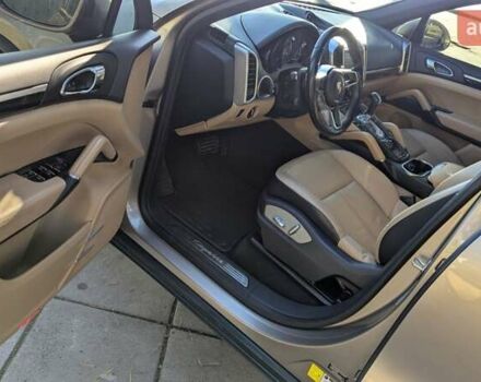 Бежевий Порше Cayenne, об'ємом двигуна 3.6 л та пробігом 136 тис. км за 19800 $, фото 4 на Automoto.ua