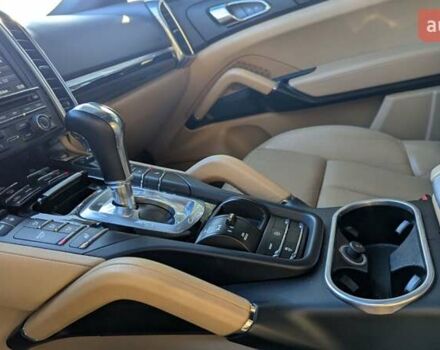 Бежевий Порше Cayenne, об'ємом двигуна 3.6 л та пробігом 136 тис. км за 19800 $, фото 6 на Automoto.ua