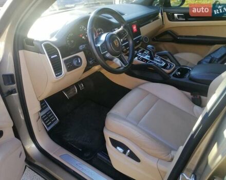 Бежевий Порше Cayenne, об'ємом двигуна 2.99 л та пробігом 65 тис. км за 66900 $, фото 21 на Automoto.ua