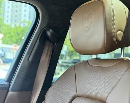 Бежевый Порше Каен, объемом двигателя 3 л и пробегом 22 тыс. км за 139000 $, фото 28 на Automoto.ua