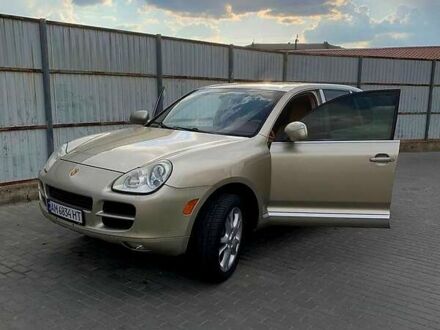 Бежевий Порше Cayenne, об'ємом двигуна 4.5 л та пробігом 230 тис. км за 6500 $, фото 1 на Automoto.ua