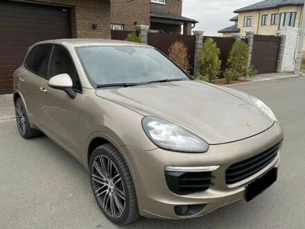 Порше Каен 2016 в Киеве на Automoto.ua Бежевый Порше Каен, объемом двигателя 3 л и пробегом 97 тыс. км за 14000 $, фото 1 на Automoto.ua