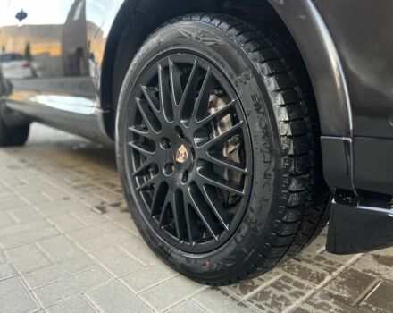 Чорний Порше Cayenne, об'ємом двигуна 3.6 л та пробігом 232 тис. км за 12500 $, фото 6 на Automoto.ua