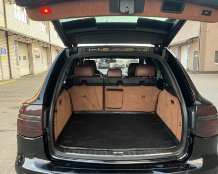 Чорний Порше Cayenne, об'ємом двигуна 3.6 л та пробігом 232 тис. км за 12500 $, фото 13 на Automoto.ua