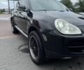 Черный Порше Каен, объемом двигателя 4.5 л и пробегом 232 тыс. км за 6000 $, фото 17 на Automoto.ua