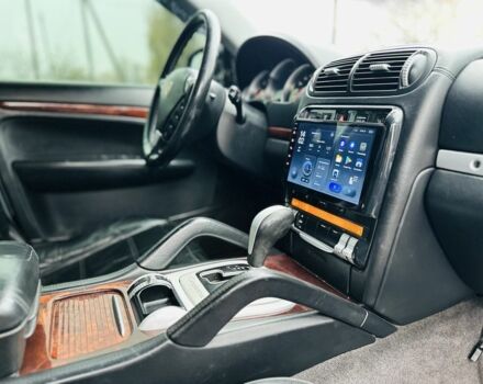 Черный Порше Каен, объемом двигателя 4.5 л и пробегом 105 тыс. км за 7999 $, фото 11 на Automoto.ua