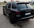 Черный Порше Каен, объемом двигателя 4.5 л и пробегом 260 тыс. км за 6500 $, фото 2 на Automoto.ua