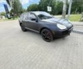 Черный Порше Каен, объемом двигателя 4.5 л и пробегом 270 тыс. км за 5993 $, фото 1 на Automoto.ua