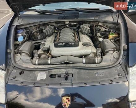 Чорний Порше Cayenne, об'ємом двигуна 4.5 л та пробігом 312 тис. км за 9100 $, фото 22 на Automoto.ua