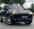 Черный Порше Каен, объемом двигателя 4.5 л и пробегом 190 тыс. км за 5000 $, фото 1 на Automoto.ua