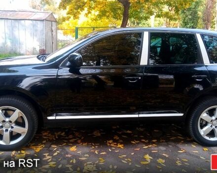 Черный Порше Каен, объемом двигателя 4.5 л и пробегом 210 тыс. км за 7500 $, фото 5 на Automoto.ua