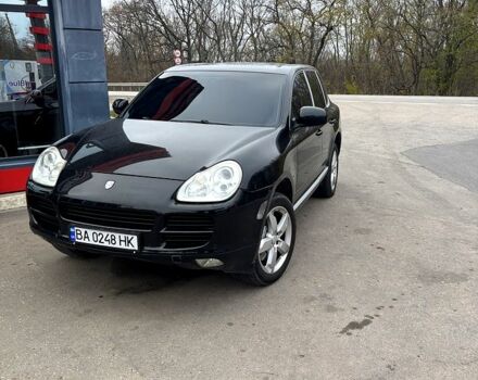 Черный Порше Каен, объемом двигателя 4.5 л и пробегом 289 тыс. км за 10200 $, фото 3 на Automoto.ua