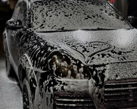 Порше Cayenne 2004 у Полтаві на Automoto.ua Чорний Порше Cayenne, об'ємом двигуна 4.5 л та пробігом 222 тис. км за 8500 $, фото 1 на Automoto.ua