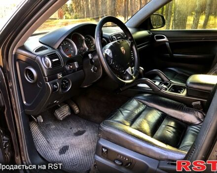 Чорний Порше Cayenne, об'ємом двигуна 3.2 л та пробігом 210 тис. км за 8300 $, фото 7 на Automoto.ua