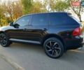 Черный Порше Каен, объемом двигателя 3.2 л и пробегом 205 тыс. км за 8500 $, фото 5 на Automoto.ua