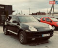 Черный Порше Каен, объемом двигателя 4.5 л и пробегом 200 тыс. км за 4999 $, фото 1 на Automoto.ua