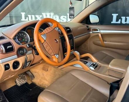Чорний Порше Cayenne, об'ємом двигуна 4.5 л та пробігом 250 тис. км за 4850 $, фото 11 на Automoto.ua