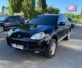 Чорний Порше Cayenne, об'ємом двигуна 4.51 л та пробігом 166 тис. км за 6500 $, фото 1 на Automoto.ua