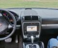 Порше Каен 2005 в Кременчуге на Automoto.ua Черный Порше Каен, объемом двигателя 4.5 л и пробегом 200 тыс. км за 5697 $, фото 3 на Automoto.ua